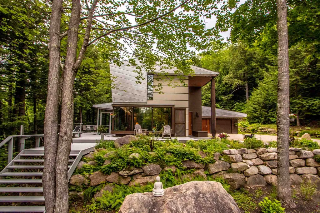 92 East Branch Road Bartlett NH 03812