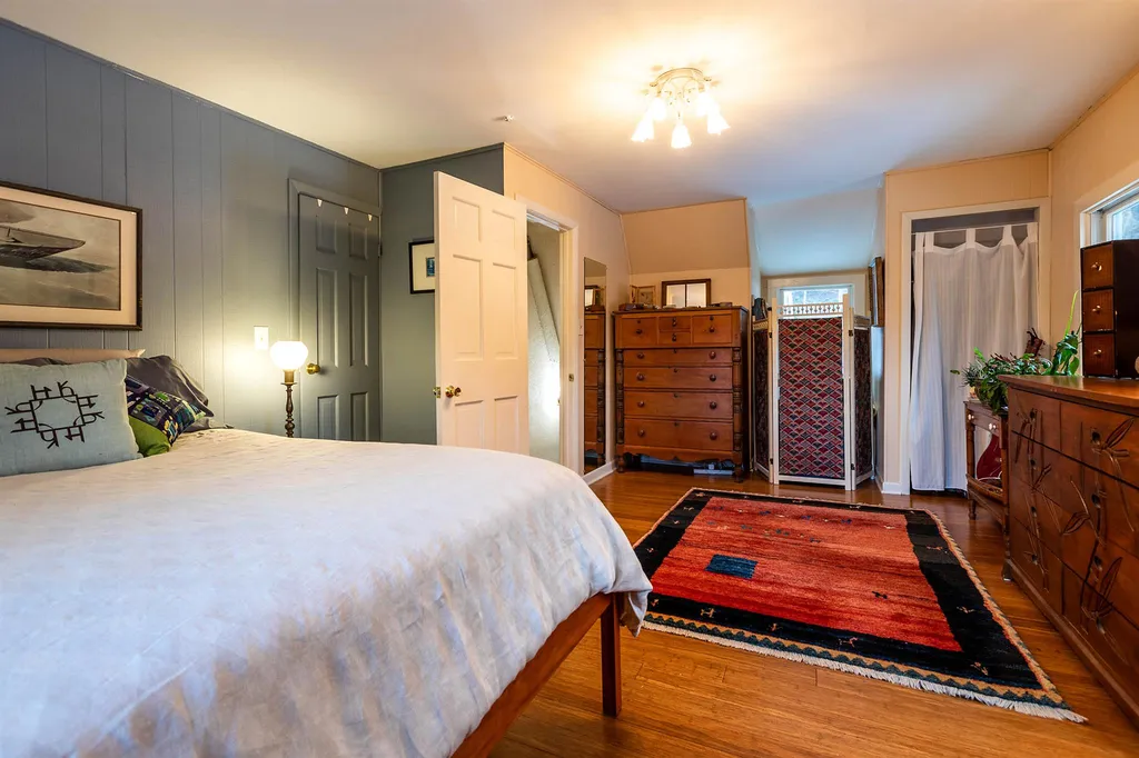 49 Best Road Hartland VT 05048