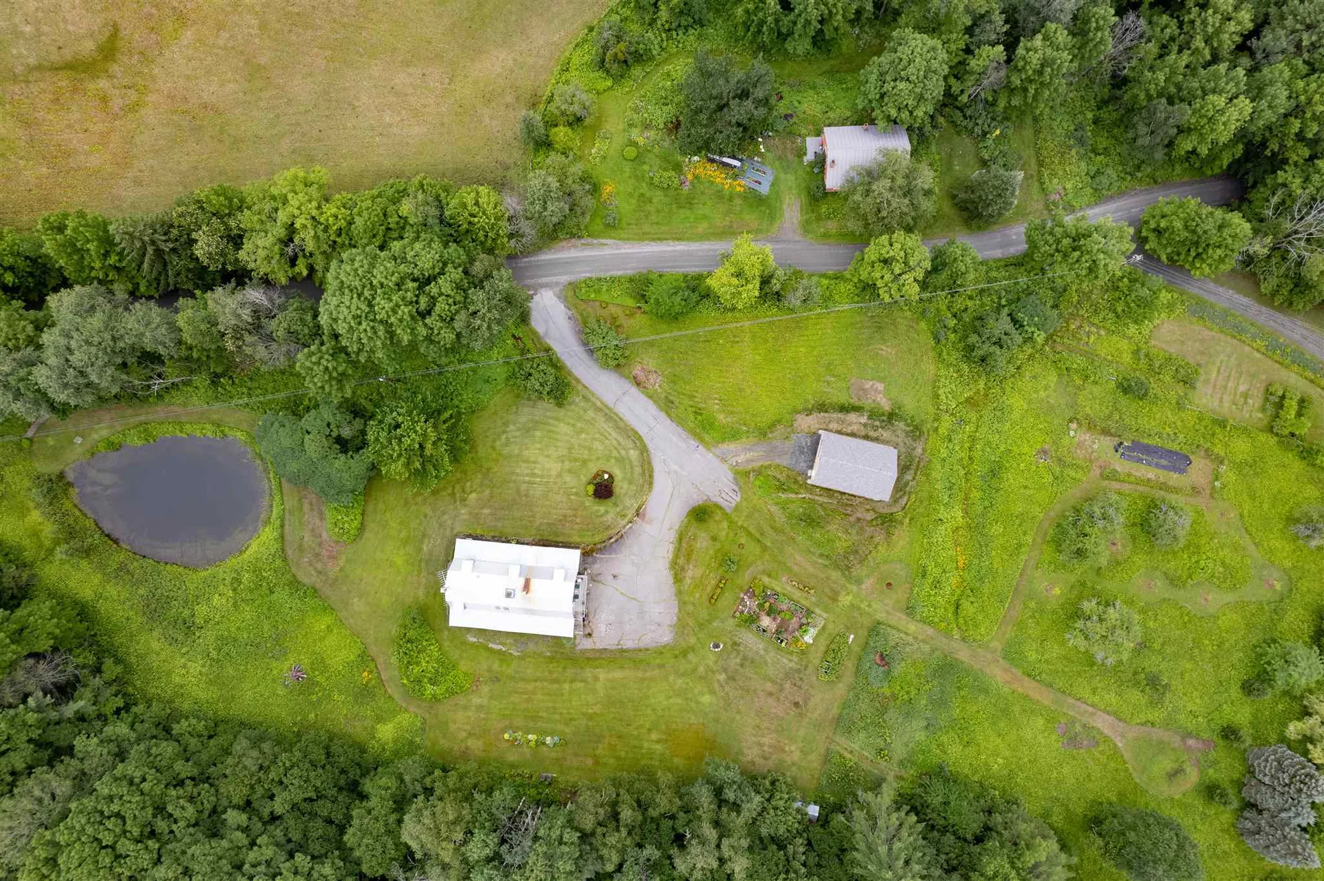 49 Best Road Hartland VT 05048