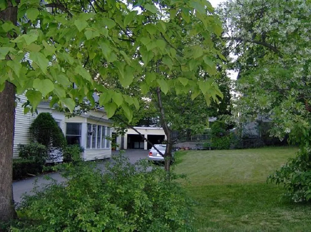 352 Lowell Street Manchester NH 03104