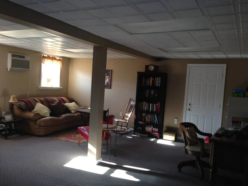 352 Lowell Street Manchester NH 03104