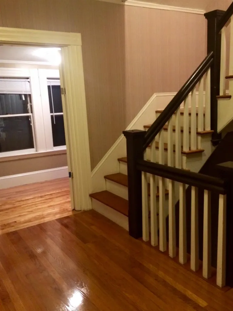 352 Lowell Street Manchester NH 03104