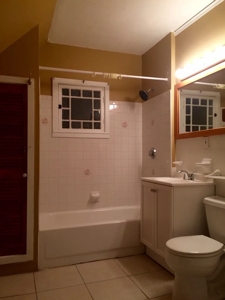 352 Lowell Street Manchester NH 03104