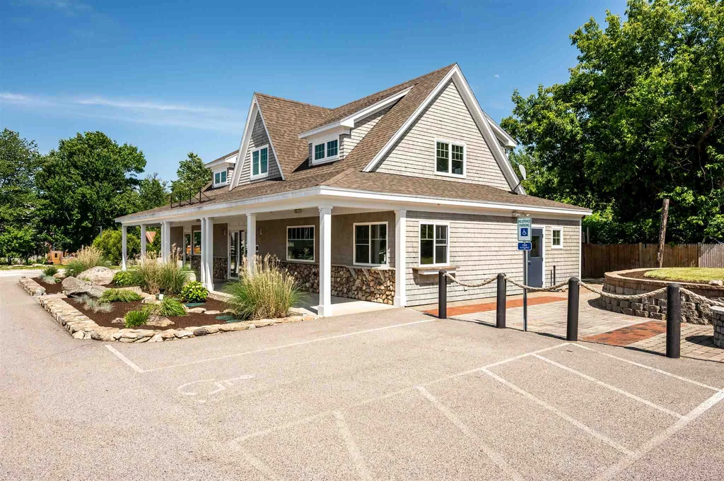 115 Lafayette Road Hampton Falls NH 03844