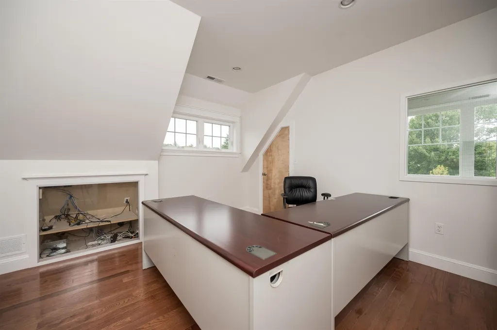 115 Lafayette Road Hampton Falls NH 03844