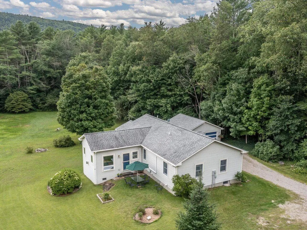 3849 North 116 Road Bristol VT 05443