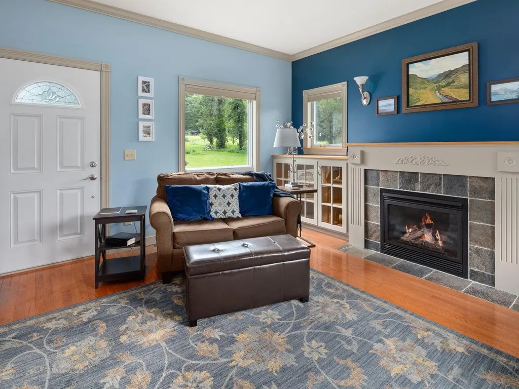 3849 North 116 Road Bristol VT 05443