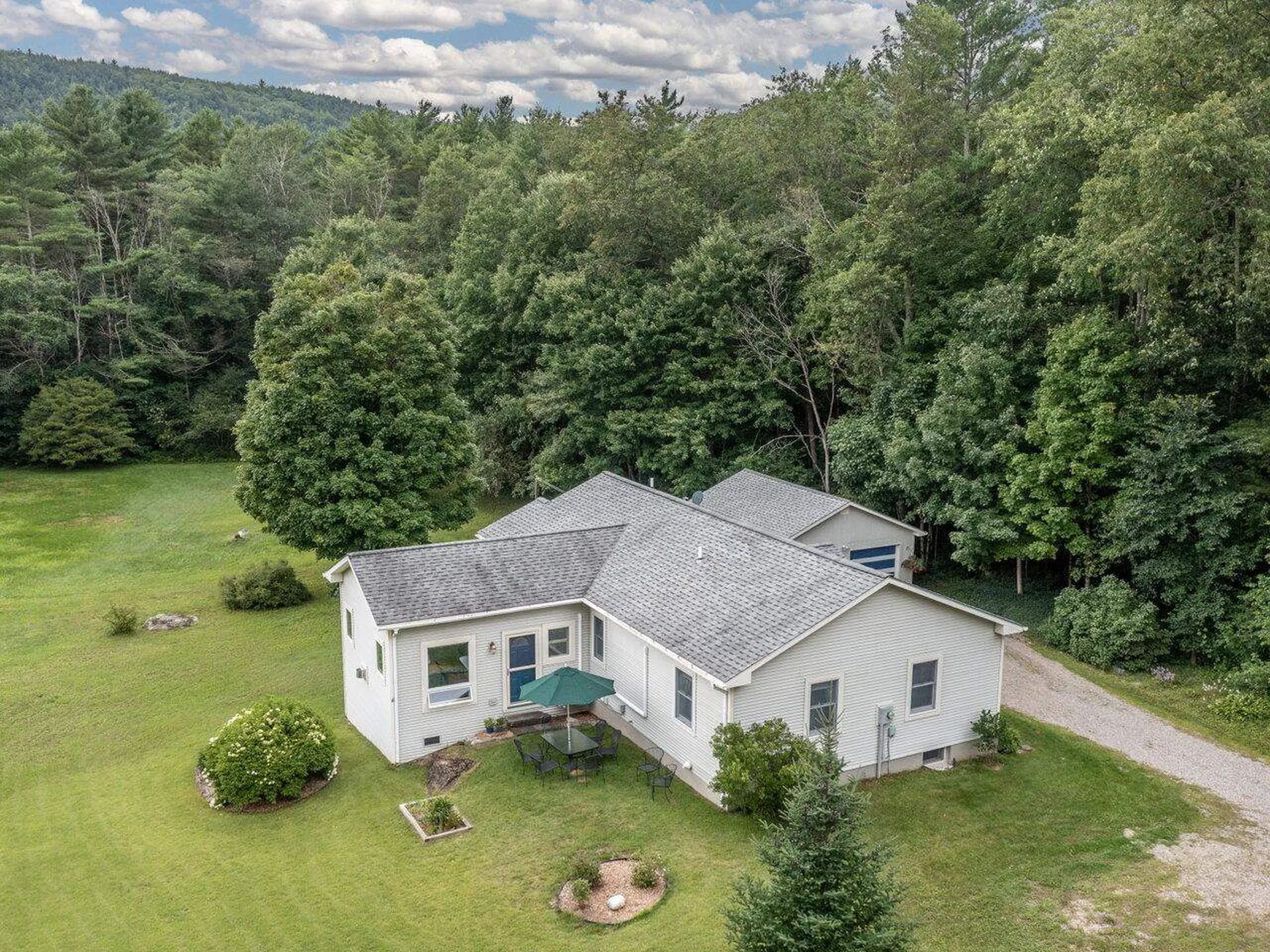 3849 North 116 Road Bristol VT 05443