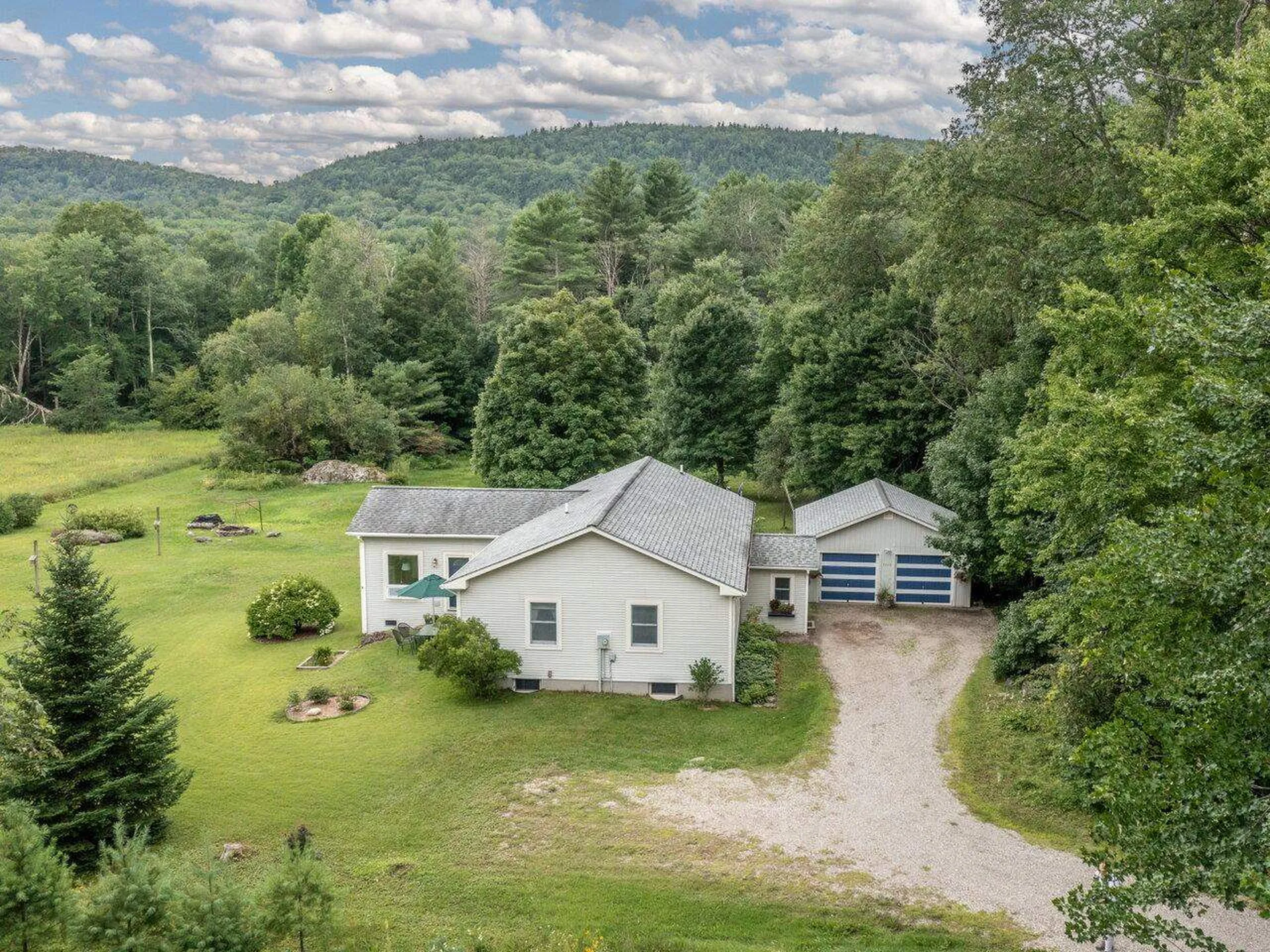 3849 North 116 Road Bristol VT 05443