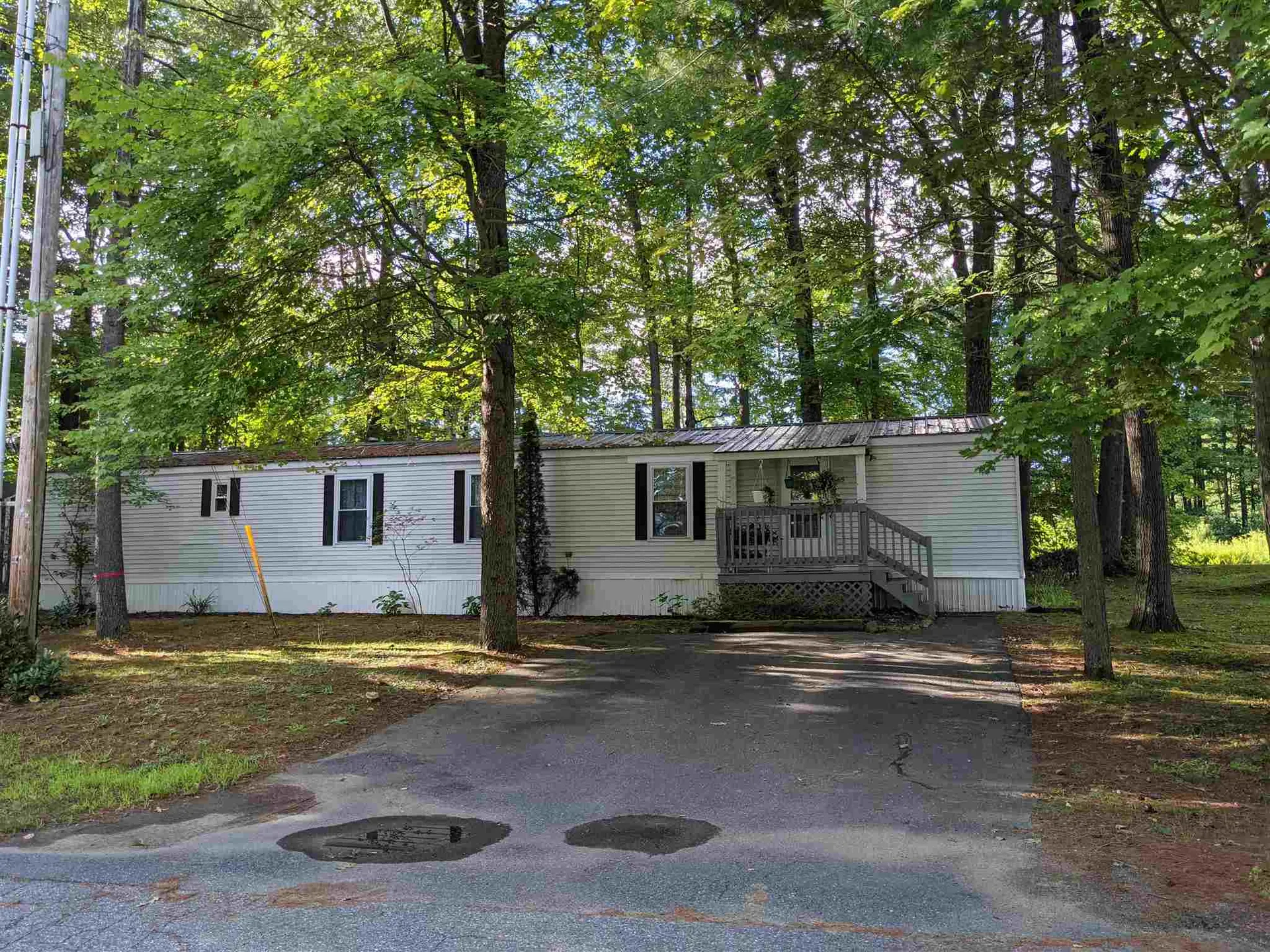 65 Mccusker Place Claremont NH 03743