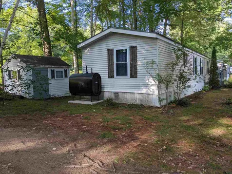 65 Mccusker Place Claremont NH 03743