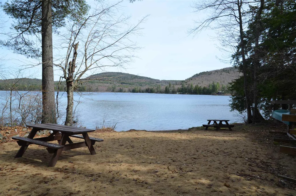 5 Grandval Way Madison NH 03849