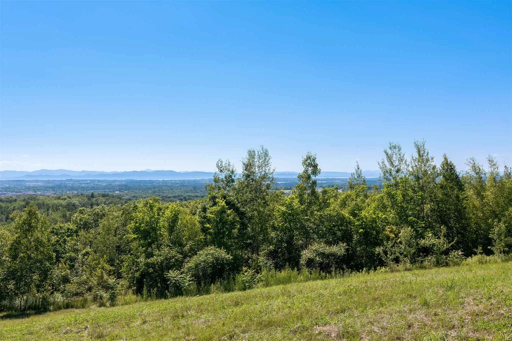 351 Ledgewood Drive Williston VT 05495