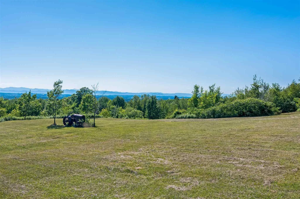 351 Ledgewood Drive Williston VT 05495