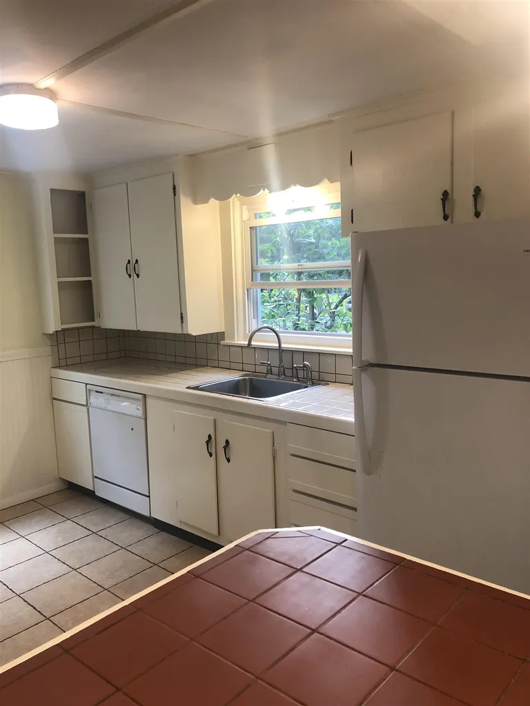 477 North Main Street Wolfeboro NH 03894