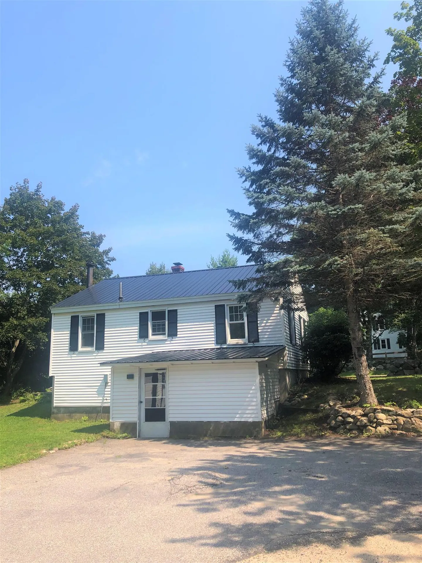 477 North Main Street Wolfeboro NH 03894