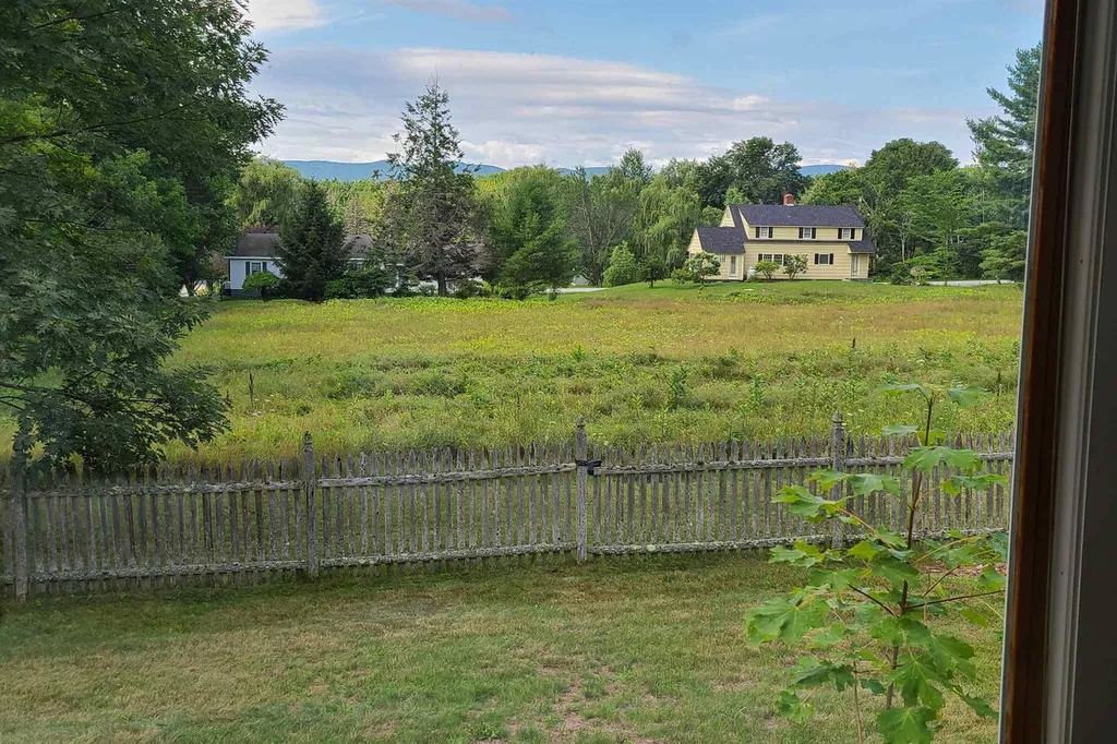 234 North Main Street Wolfeboro NH 03894