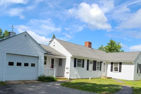 234 North Main Street Wolfeboro NH 03894