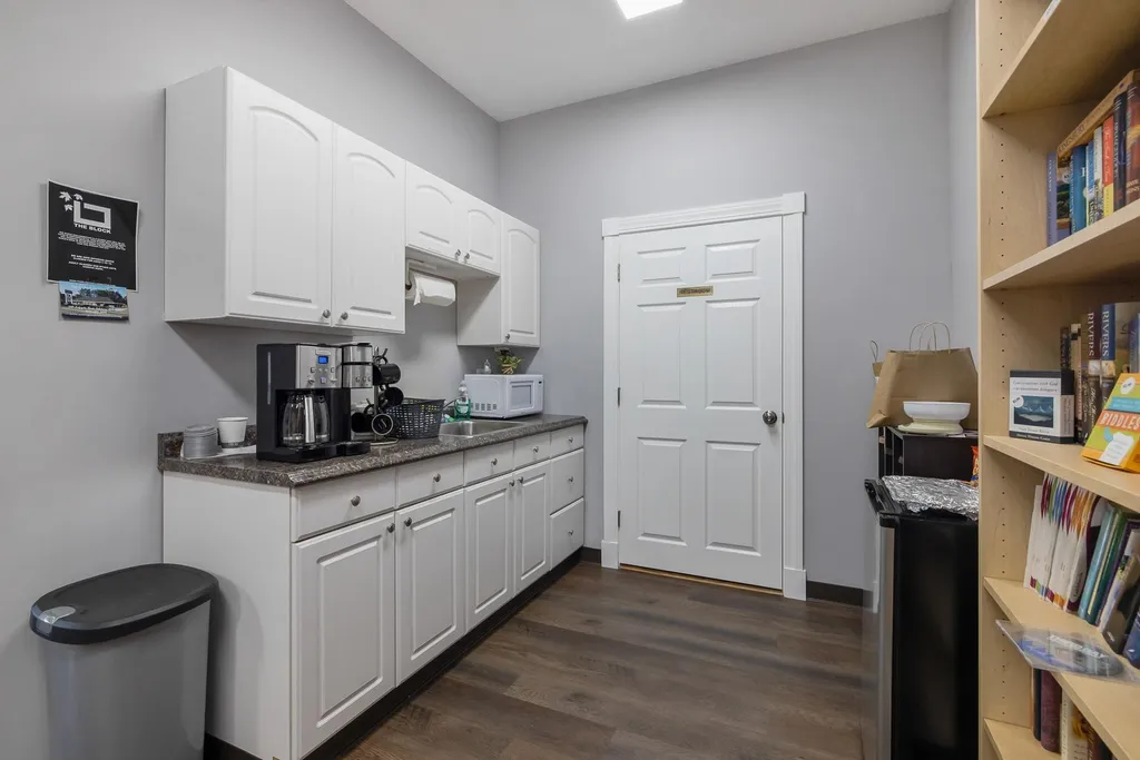 200 Lafayette Road North Hampton NH 03862