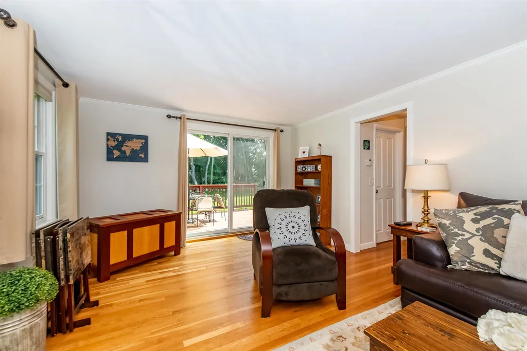 11 Grandview Terrace North Hampton NH 03862