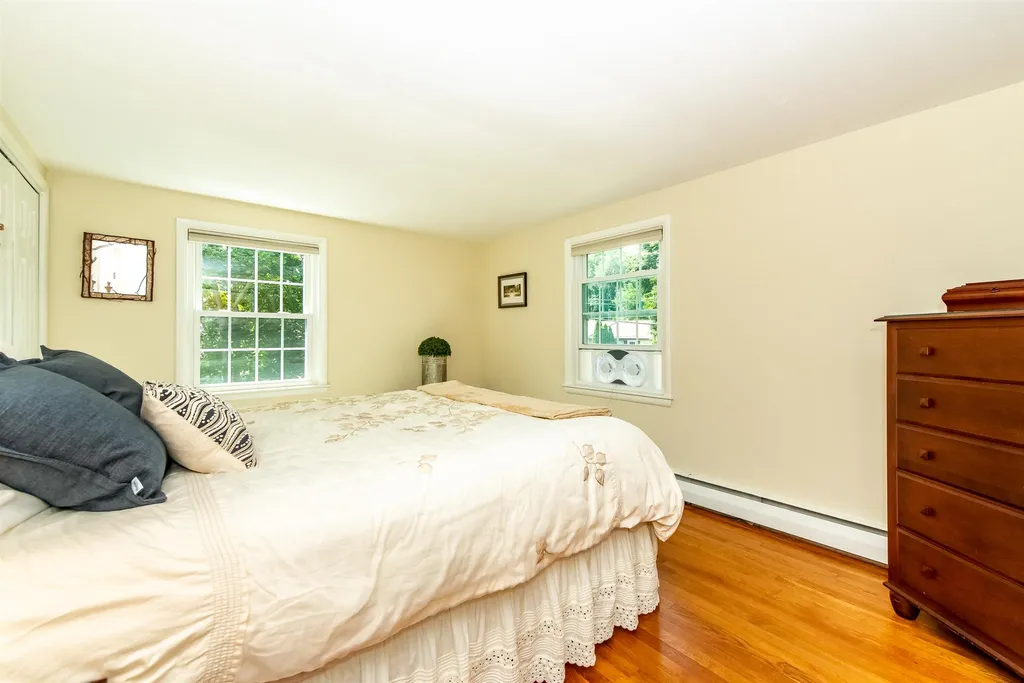11 Grandview Terrace North Hampton NH 03862