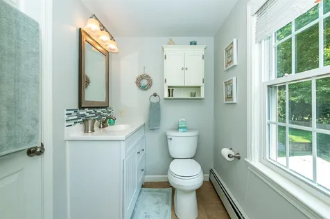 11 Grandview Terrace North Hampton NH 03862