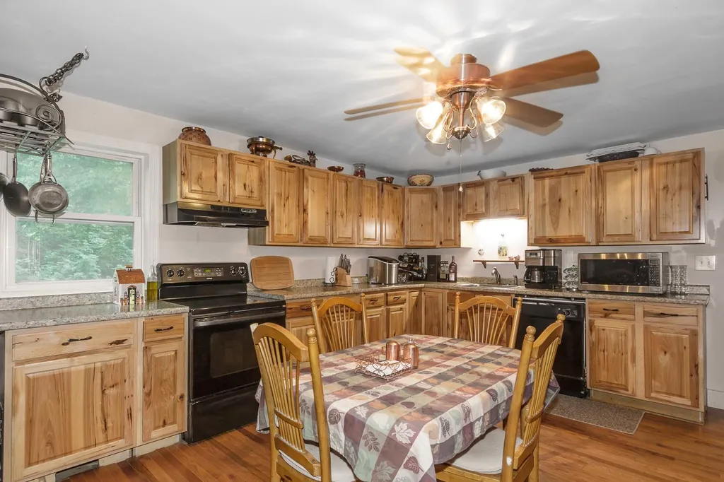 18 Osgood Avenue Claremont NH 03743