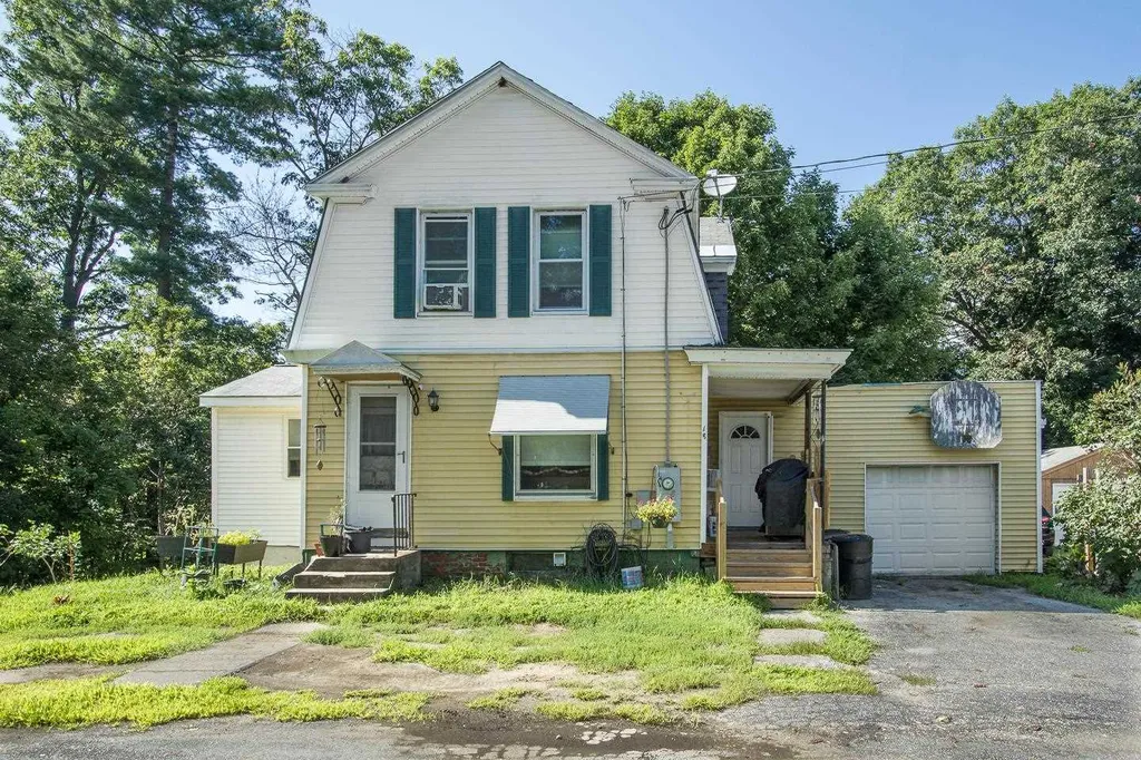 18 Osgood Avenue Claremont NH 03743