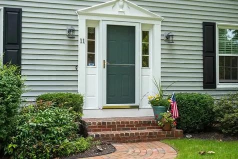 11 Coffin Drive Hampton NH 03842