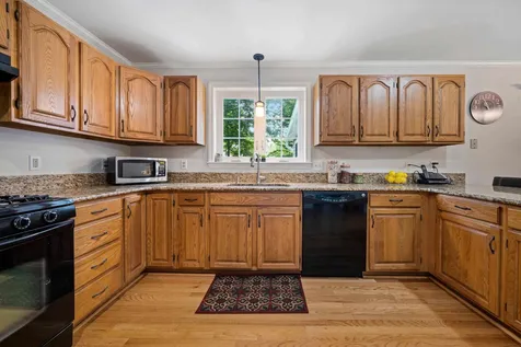 11 Coffin Drive Hampton NH 03842