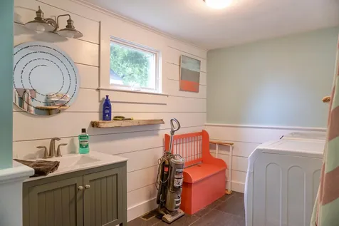 29 Towle Avenue Hampton NH 03842
