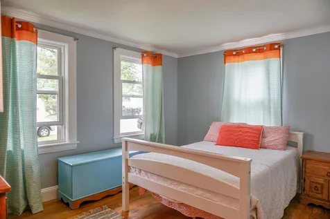 29 Towle Avenue Hampton NH 03842