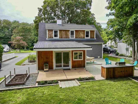 29 Towle Avenue Hampton NH 03842