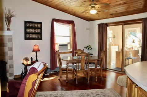 197 Colonial Drive Middlebury VT 05753