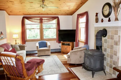 197 Colonial Drive Middlebury VT 05753