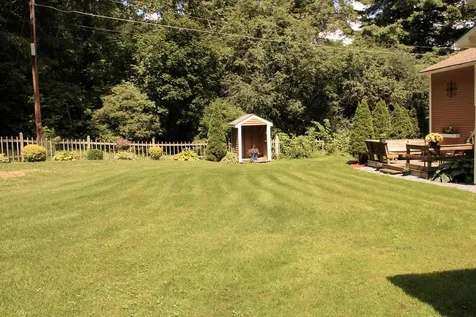 197 Colonial Drive Middlebury VT 05753