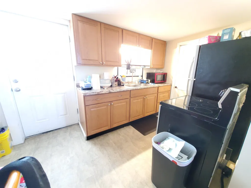 334 Massabesic Street Manchester NH 03103