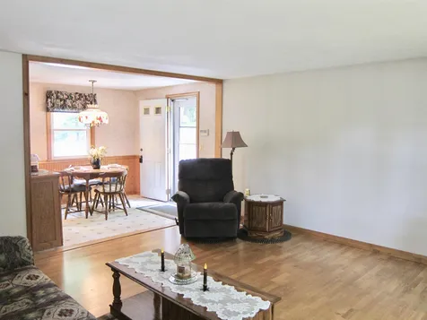 222 Morse Road Manchester NH 03104