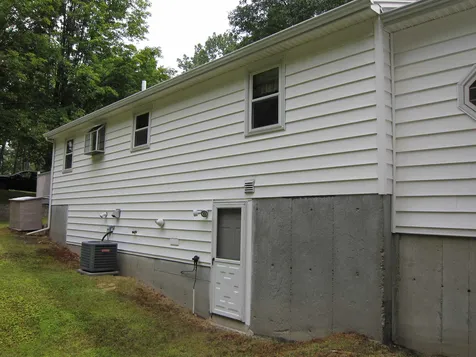 222 Morse Road Manchester NH 03104