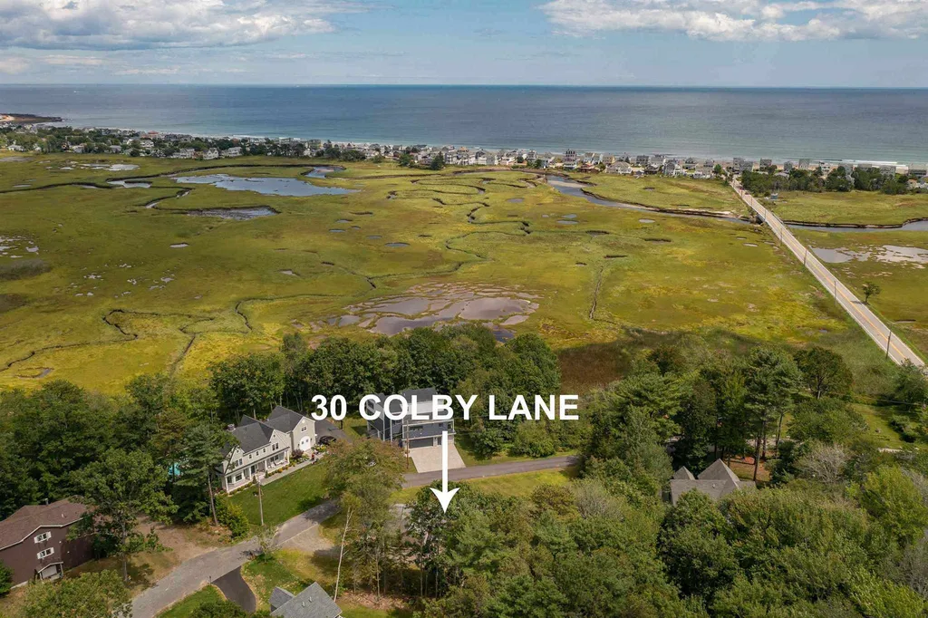 30 Colby Lane Wells ME 04090-3727