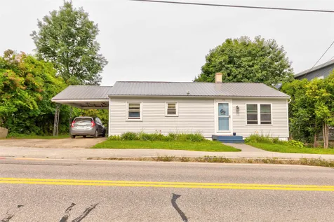 176 Highland Street Laconia NH 03246