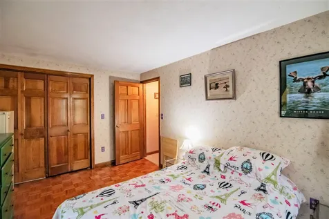 16 Hooke Road Fremont NH 03044
