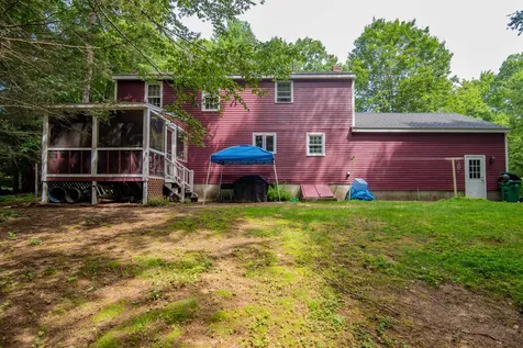 16 Hooke Road Fremont NH 03044