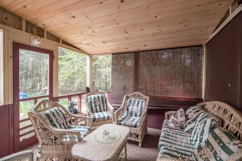 16 Hooke Road Fremont NH 03044