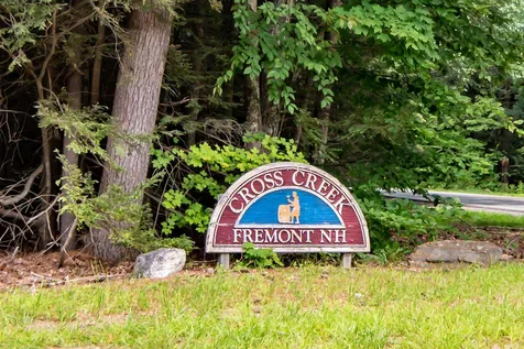16 Hooke Road Fremont NH 03044