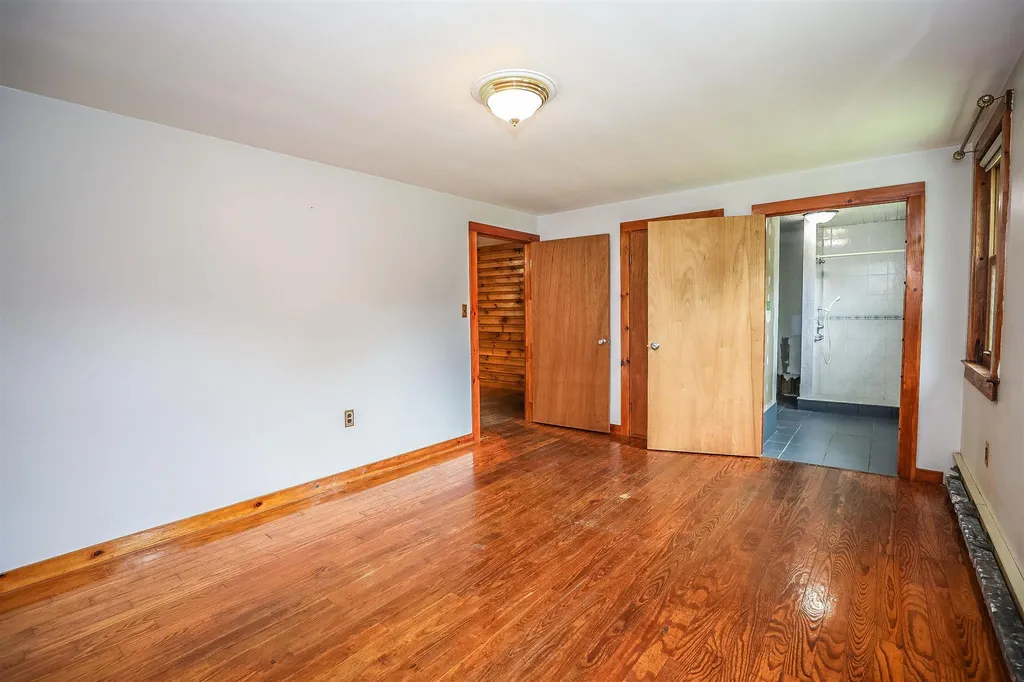 463 Chester Turnpike Candia NH 03034