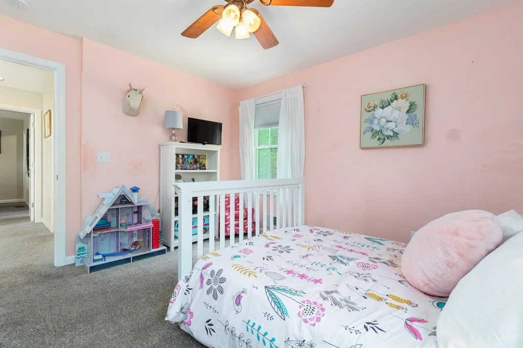 58 Morgan Drive Epping NH 03042