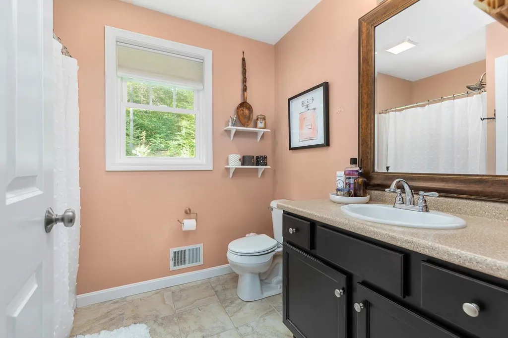 58 Morgan Drive Epping NH 03042