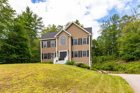 58 Morgan Drive Epping NH 03042
