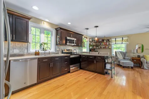 58 Morgan Drive Epping NH 03042